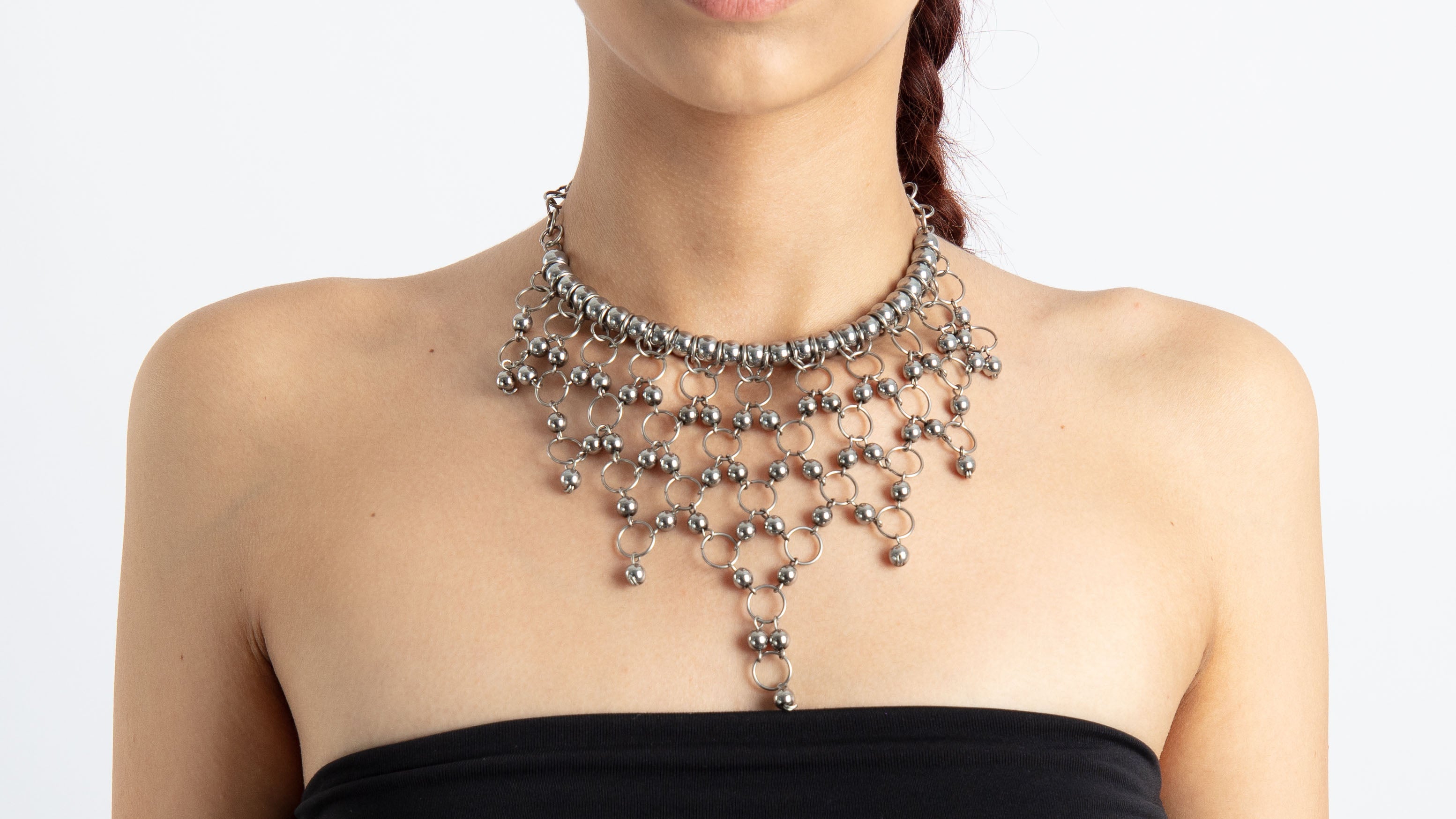 The Veil of Zabelle necklace