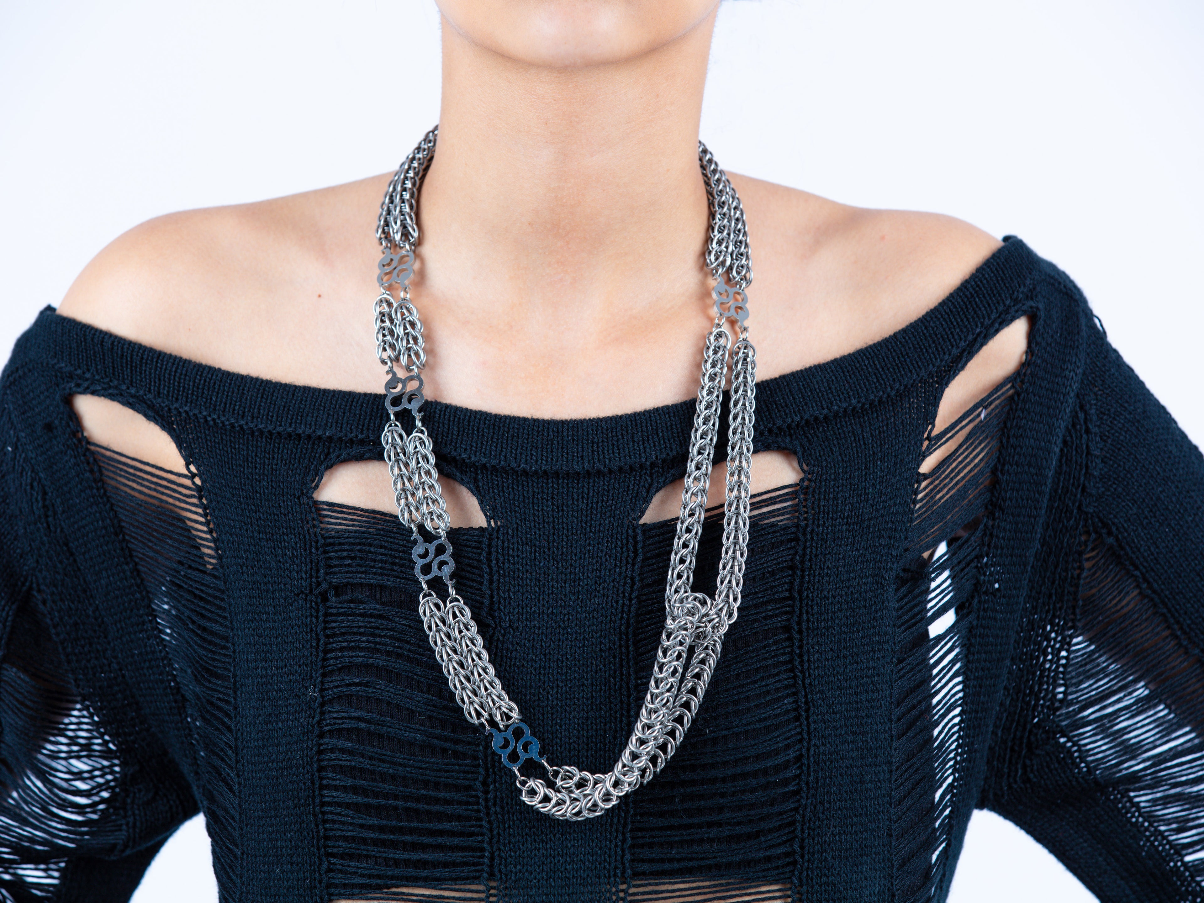 Connection Point Neck chain UNISEX