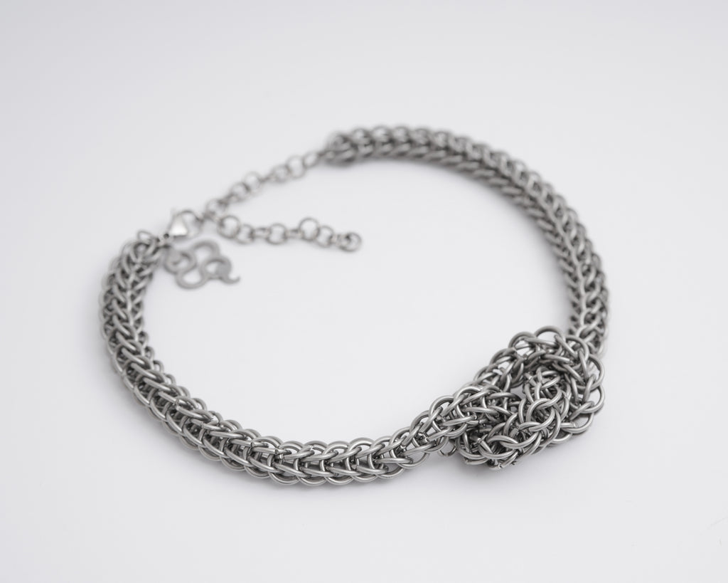 Persian Knot Choker