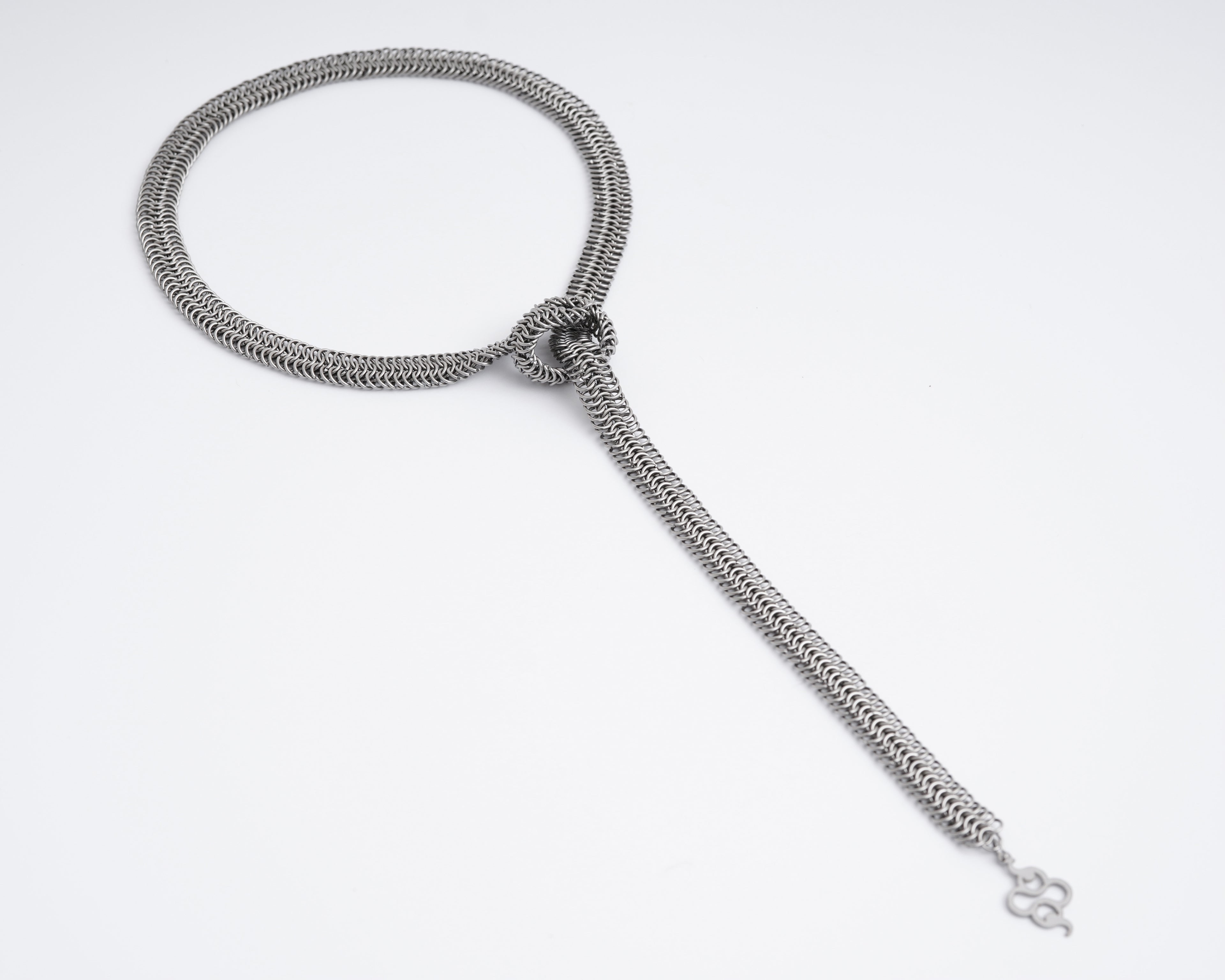 The Ultimate Knot Neck chain UNISEX