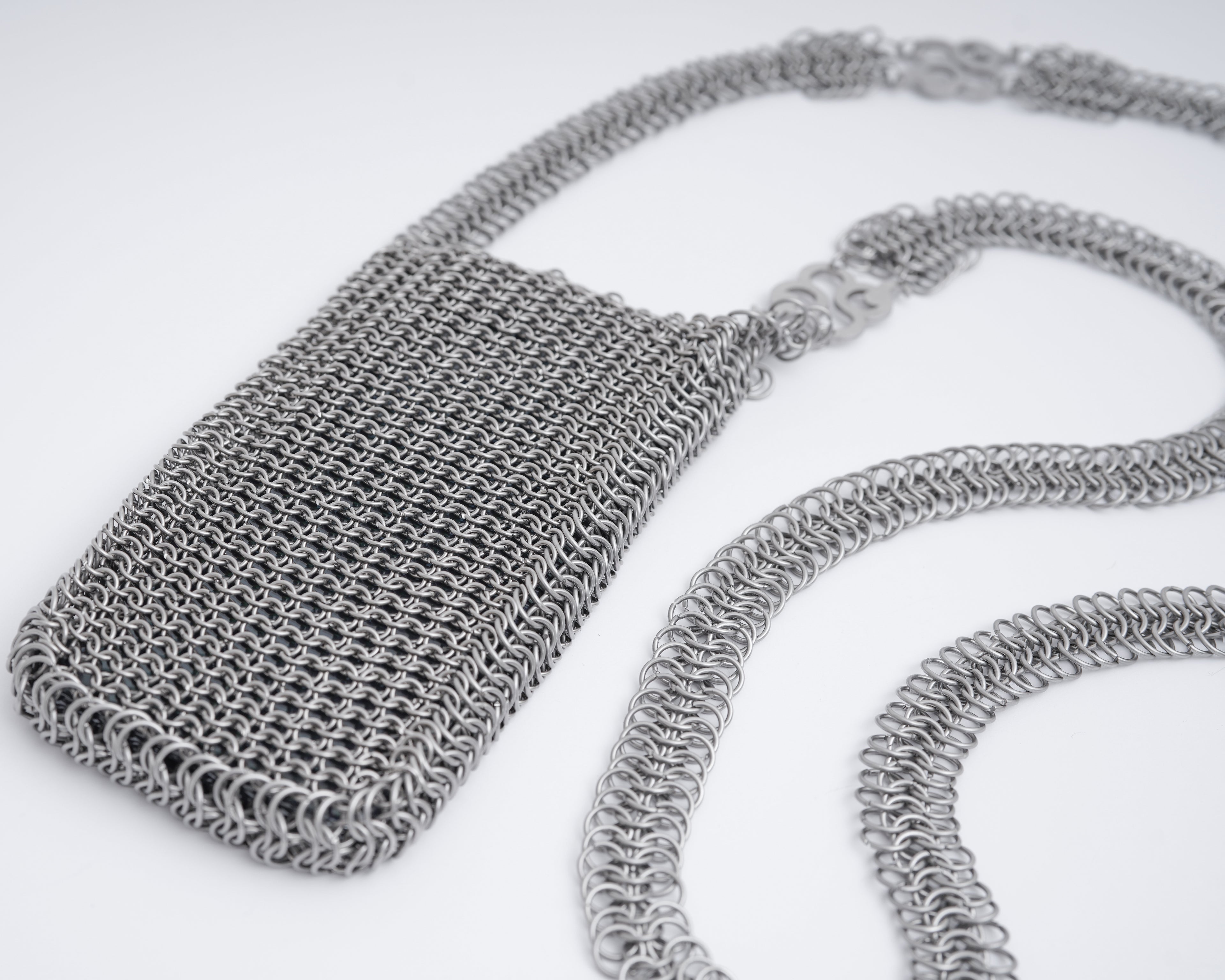 SQ Chainmail Crossbody Bag